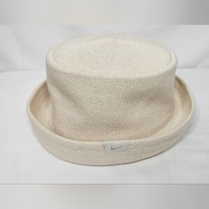 Vintage Nike Knit Roll Fisherman Golf Cap Women's S Cream Minimalist Streetwear